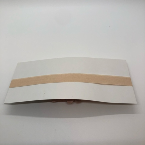 Joshelin Brown Tan Flower Headband Hairband - Picture 6 of 7